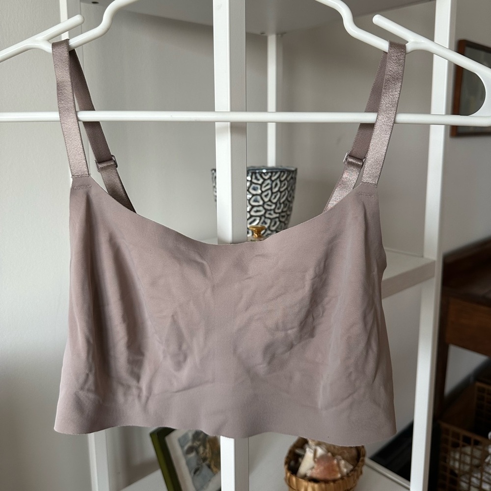 True & Co. True Body Scoop Adjustable Strap Bra M